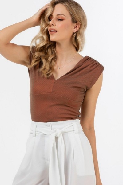 BELLINO - Blouse with pleats and pads on the shoulders - 1